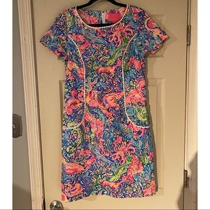 Lilly Pulitzer 60 animals shift